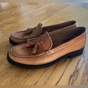 Weejuns Bass Loafers Women’s size: 7.5